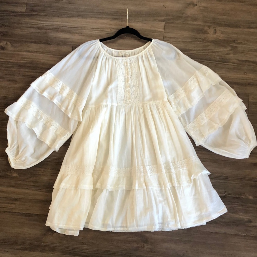 Spell & the Gypsy NWOT, XS Magnolia mini dress